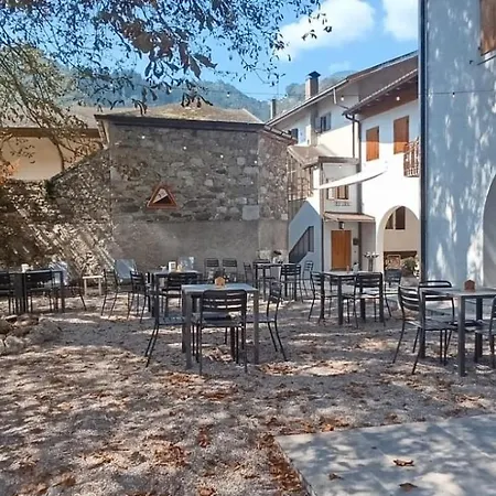 Hotel Comune Rustico Sport 3*