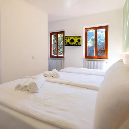 Comune Rustico Sport מלון