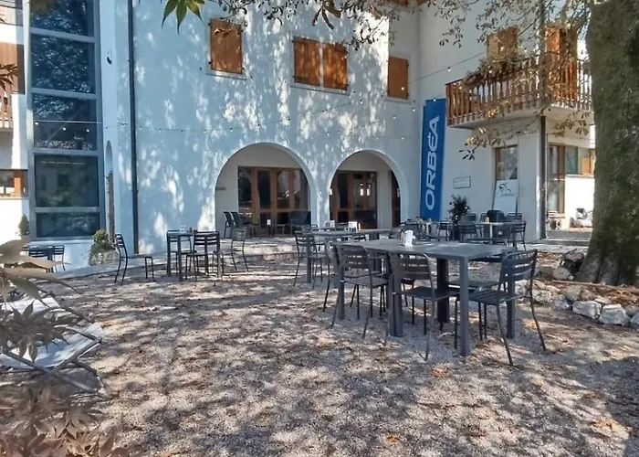 Comune Rustico Sport Szálloda 3*